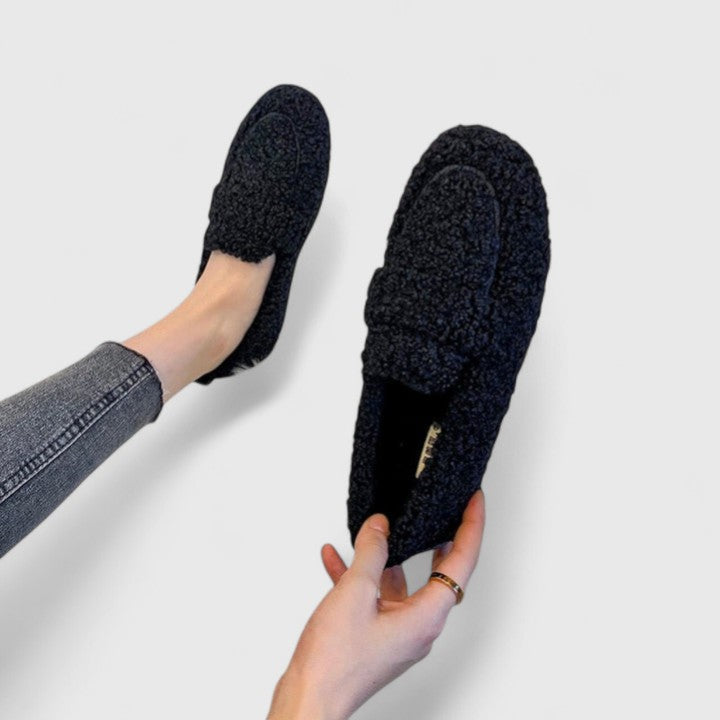 Éliane | Chaussons chauds au design élégant
